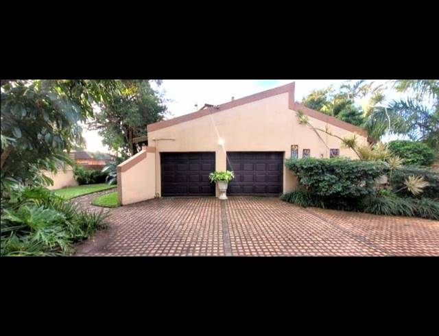 3 BEDROOM HOUSE FOR SALE IN MEER EN SEE